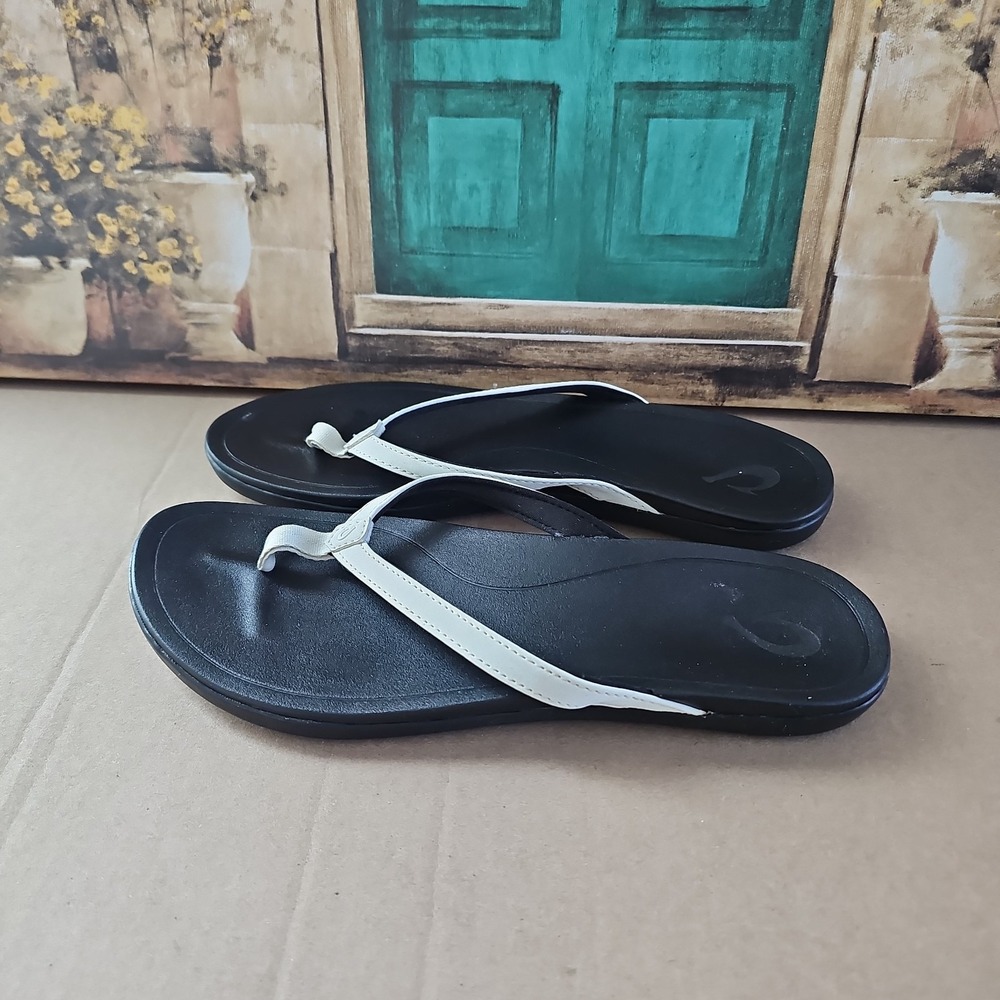OLUKAI Women's Ho `Opio Leather Sandals  Size US 10/EURO 40 - Picture 2 of 7